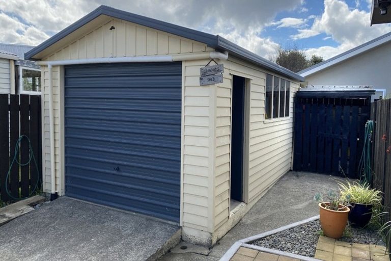 Photo of property in 105 Moa Street, Whangamata, 3620