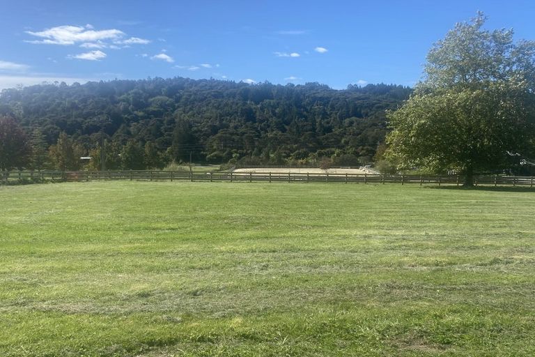 Photo of property in 98 Mahoenui Valley Road, Coatesville, 0793