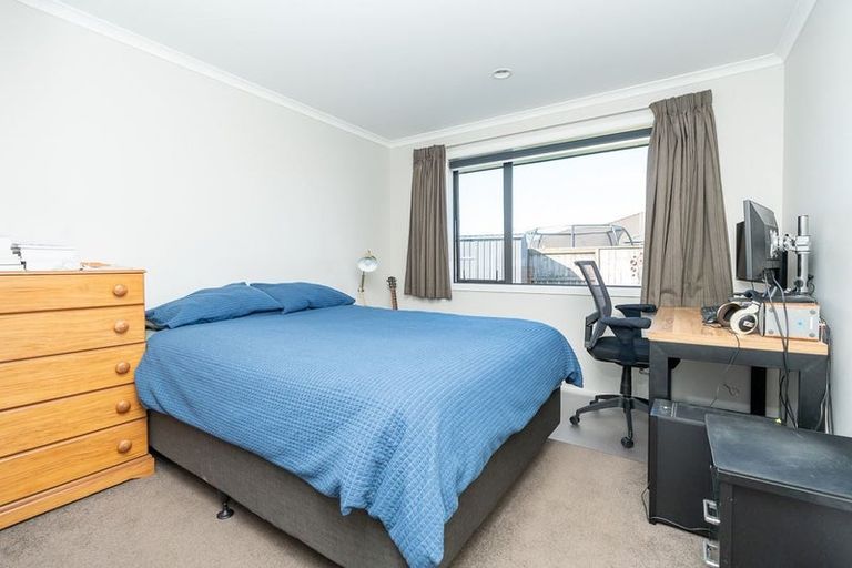 Photo of property in 15 Cole Thomas Place, Huntington, Hamilton, 3210