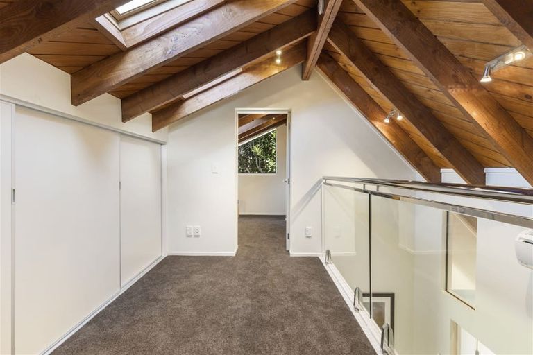 Photo of property in 40 Takutai Avenue, Bucklands Beach, Auckland, 2012