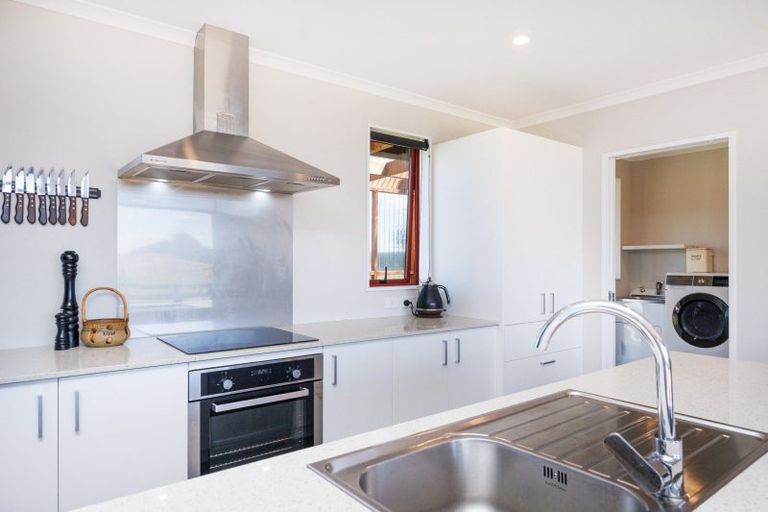 Photo of property in 107 Ashhurst Road, Bunnythorpe, Palmerston North, 4481