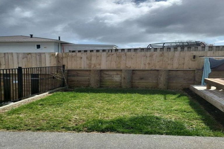 Photo of property in 45d Prospect Terrace, Pukekohe, 2120