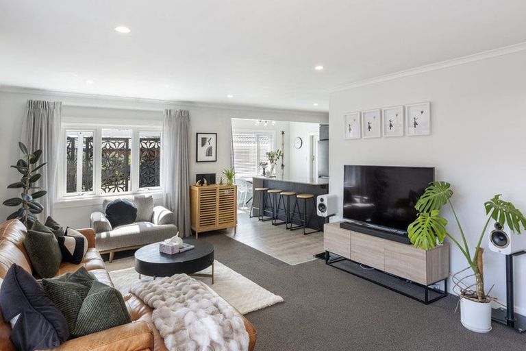 Photo of property in 146 Brookside Terrace, Bryndwr, Christchurch, 8053