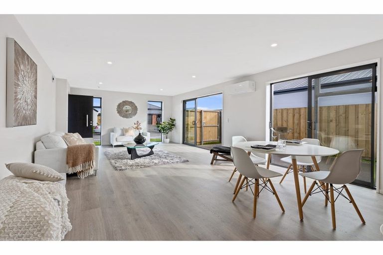 Photo of property in 10 Borthwick Street, Belfast, Christchurch, 8051