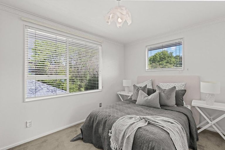 Photo of property in 2/14c Cashmere Road, Cashmere, Christchurch, 8022