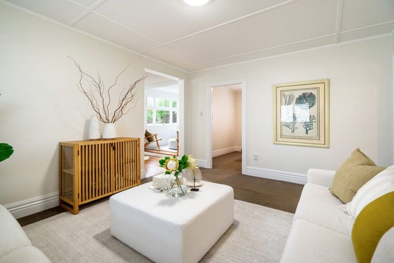 Photo of property in 17 Anne Street, Devonport, Auckland, 0624