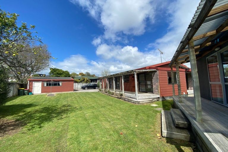 Photo of property in 5 Essendon Court, Glenview, Hamilton, 3206