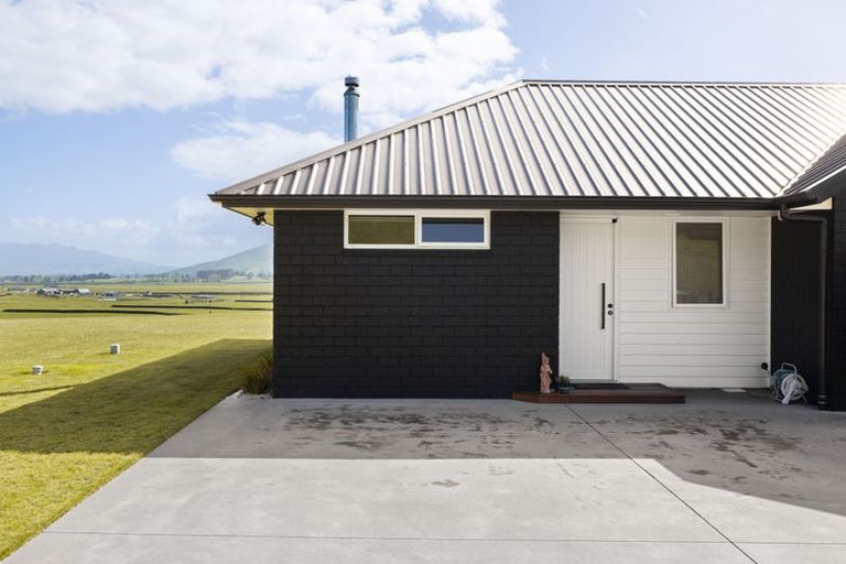 Photo of property in 576 Puketarata Road, Otorohanga, 3974