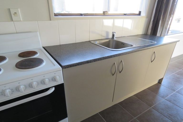 Photo of property in 241 Mahia Road, Weymouth, Auckland, 2103