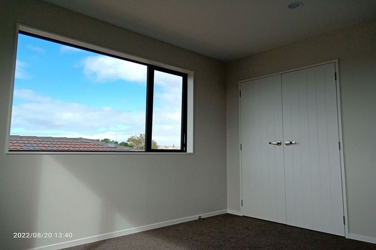 Photo of property in 147b Pigeon Mountain Road, Half Moon Bay, Auckland, 2012