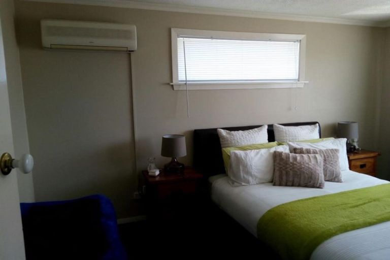 Photo of property in 23 Guinness Crescent, Ilam, Christchurch, 8041