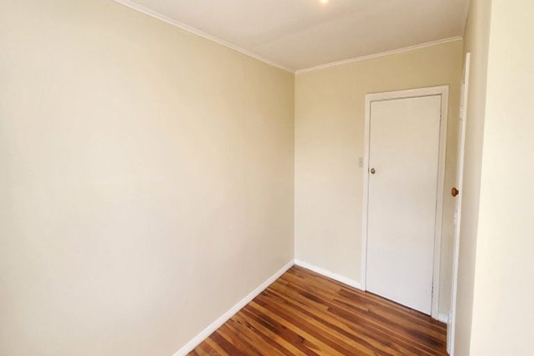 Photo of property in 6 Mcguire Street, Hawera, 4610