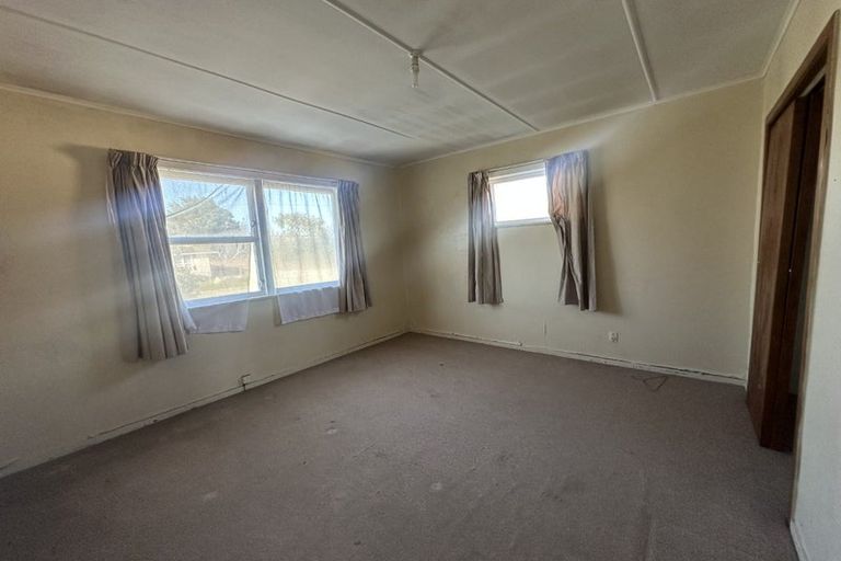 Photo of property in 6 Bates Street, Papakura, 2110