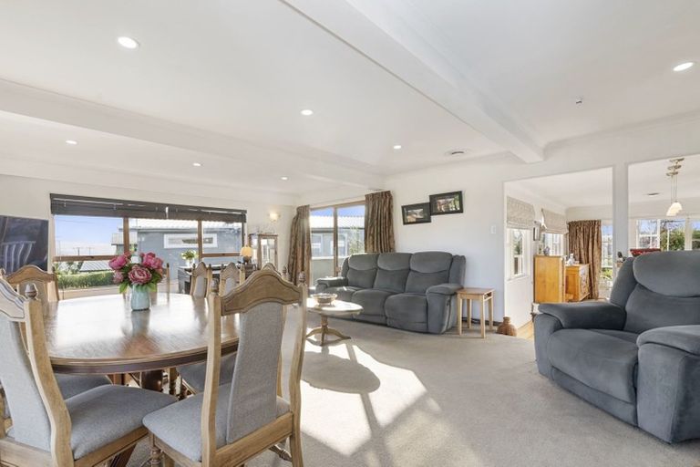 Photo of property in 15 Heeni Street, Wharewaka, Taupo, 3330