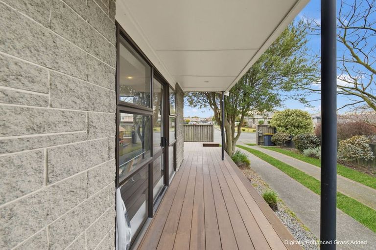 Photo of property in 35 Witham Street, Hornby, Christchurch, 8042