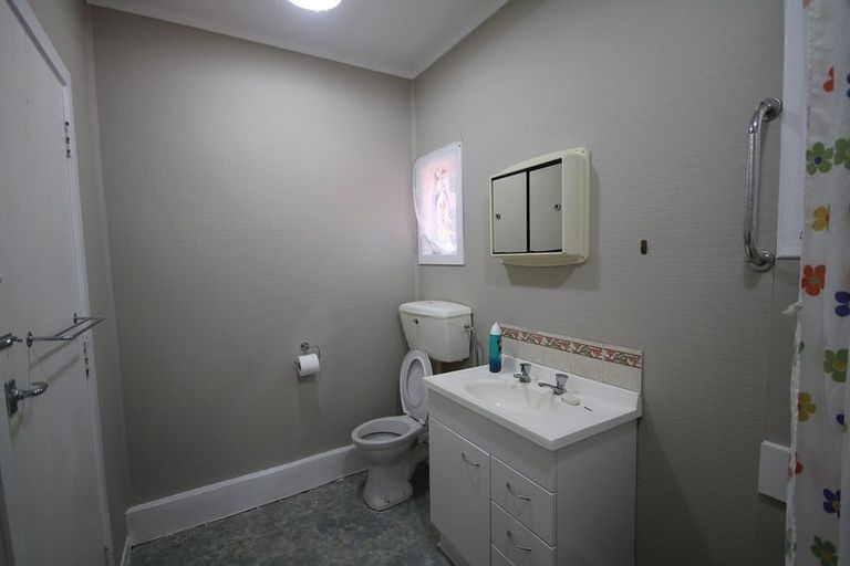 Photo of property in 36 Lupin Road, Otaki, 5512