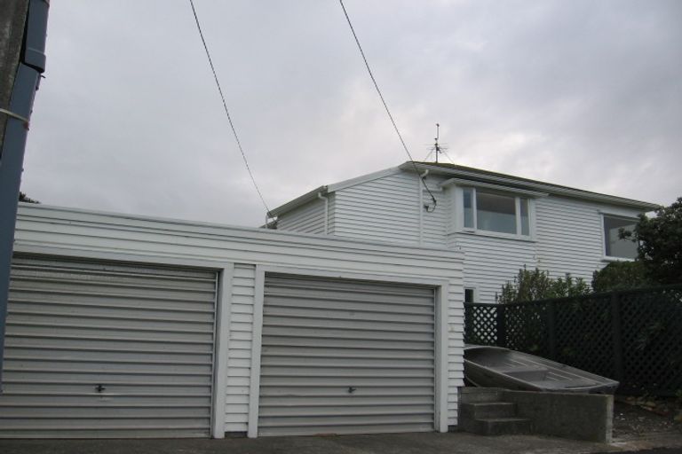 Photo of property in 2 Monro Street, Seatoun, Wellington, 6022