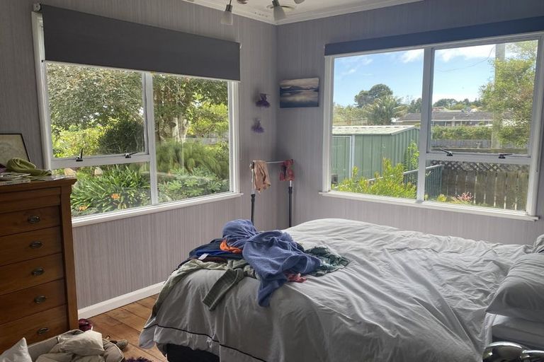 Photo of property in 136 Seaview Road, Westown, New Plymouth, 4310