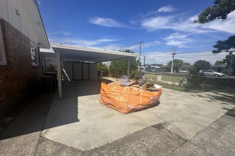 Photo of property in 135 Weymouth Road, Manurewa, Auckland, 2102