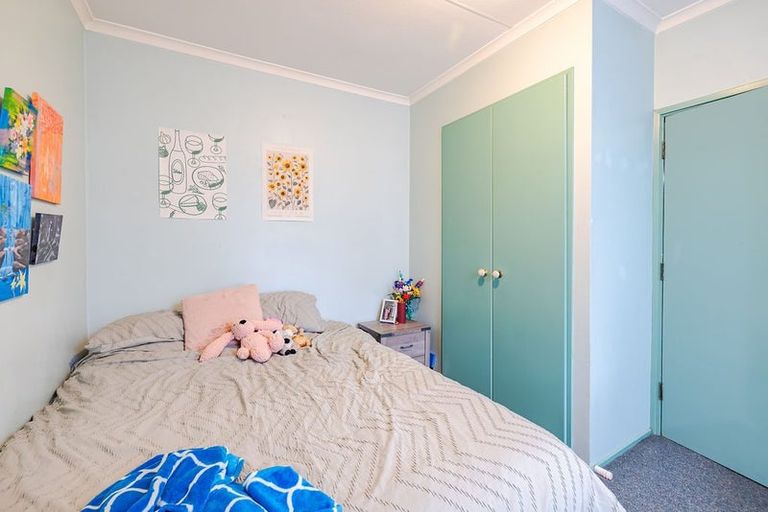 Photo of property in 74 Royal Terrace, Dunedin Central, Dunedin, 9016