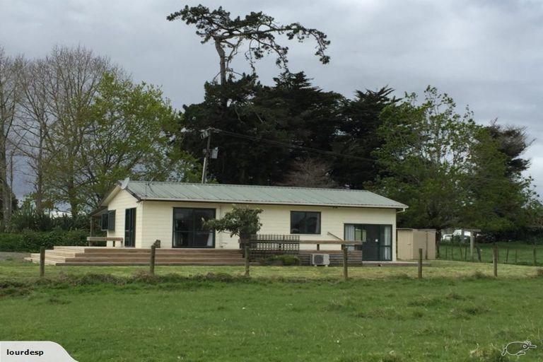 Photo of property in 12 Joyce Adams Place, Waimauku, 0883