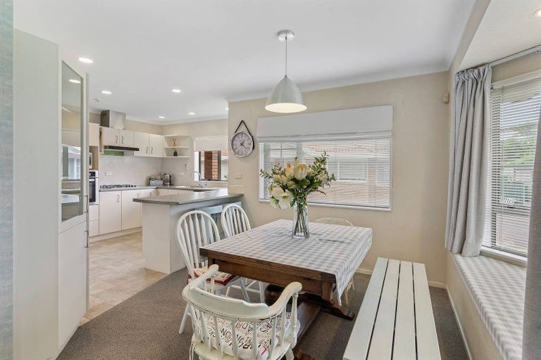 Photo of property in 21a Butterworth Avenue, Opaheke, Papakura, 2113