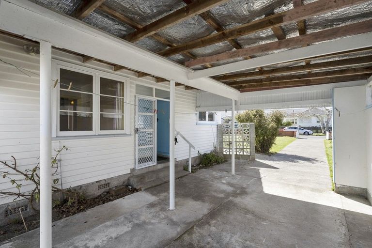Photo of property in 4 Thackeray Street, Trentham, Upper Hutt, 5018