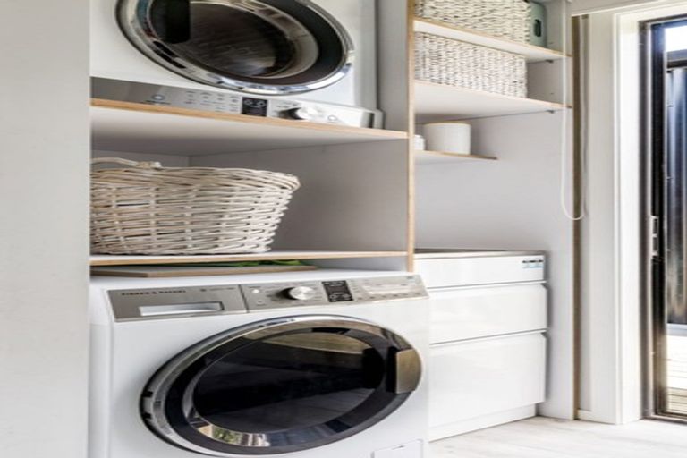 Photo of property in 5 Aroaro Lane, Raglan, 3225