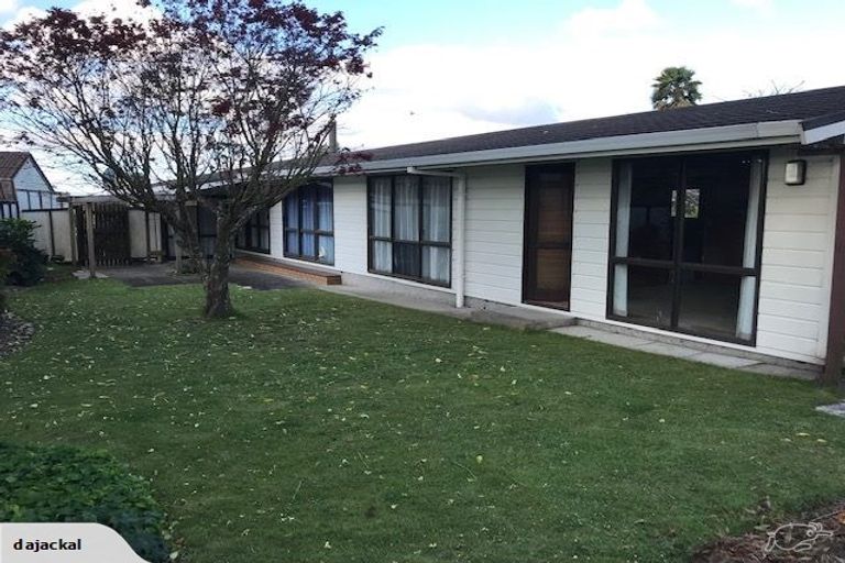 Photo of property in 4 Johnson Place, Queenstown, 9300