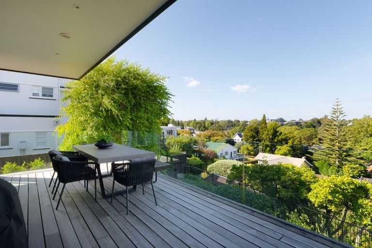 Photo of property in 34 Anglesea Street, Hamilton Central, Hamilton, 3204