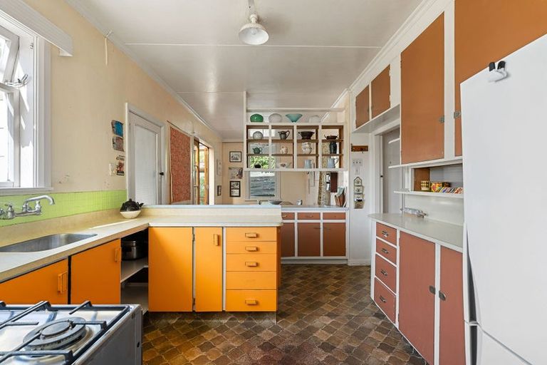 Photo of property in 12 Jeypore Street, Berhampore, Wellington, 6023