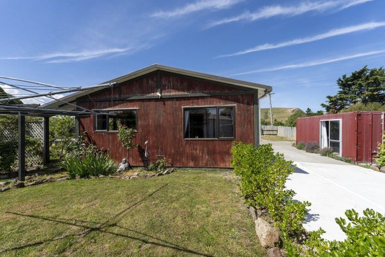 Photo of property in 35 Lake Terrace Road, Little River, 7591