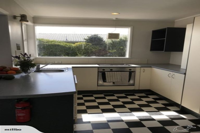 Photo of property in 2/28 Norman Road, Hauraki, Auckland, 0622