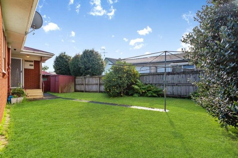 Photo of property in 42 Landscape Road, Papatoetoe, Auckland, 2025