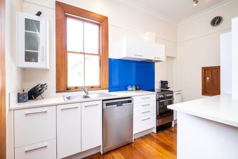 Photo of property in 39 Nelson Crescent, Napier South, Napier, 4110