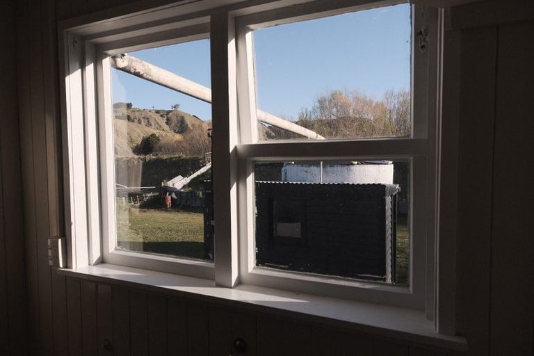 Photo of property in 9 Rangatira Road, Te Karaka, 4022