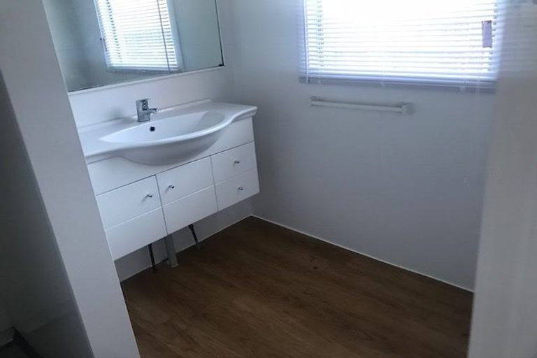 Photo of property in 98 Hokonui Drive, Gore, 9710