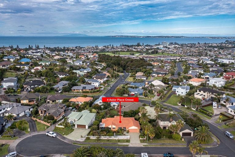 Photo of property in 4 Astor Place, Orewa, 0931