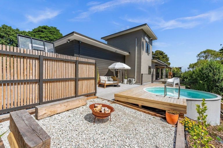 Photo of property in 12 Ritchie Road, Parua Bay, Whangarei, 0174