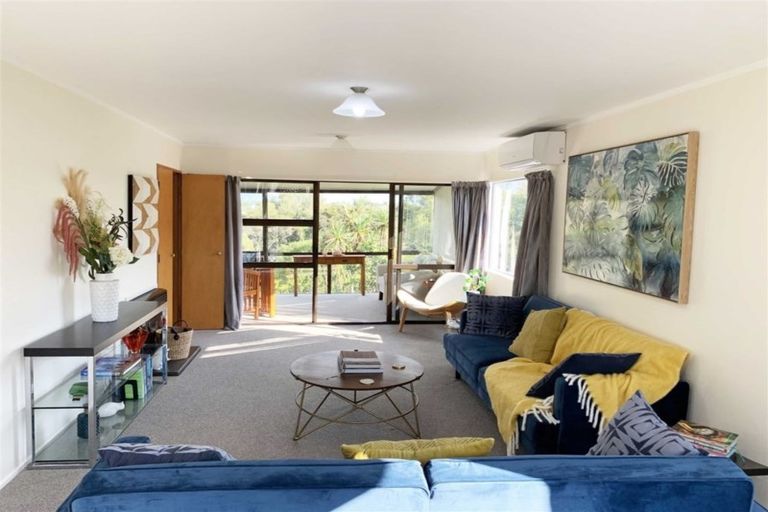 Photo of property in 2/26 Dudding Avenue, Northcote, Auckland, 0627