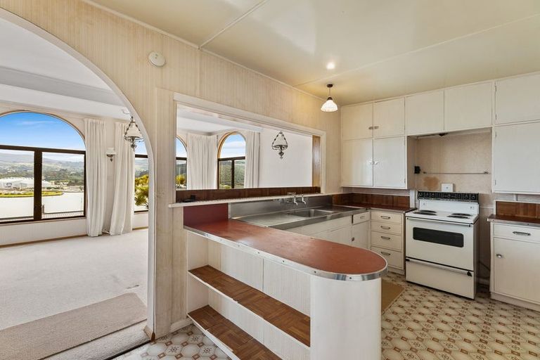 Photo of property in 12 Shandon Road, Vauxhall, Dunedin, 9013