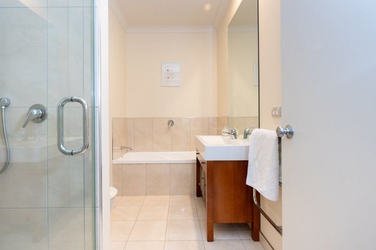 Photo of property in Heynes Place, 14 Heynes Place, Clive, 4102