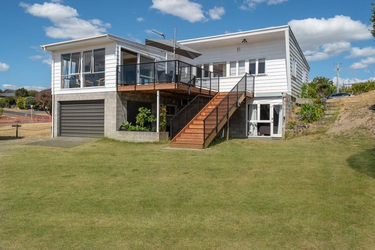 Photo of property in 51 Rainbow Drive, Rainbow Point, Taupo, 3330