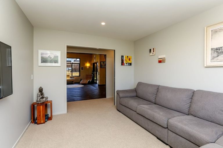 Photo of property in 22 Record Street, Fitzroy, New Plymouth, 4312