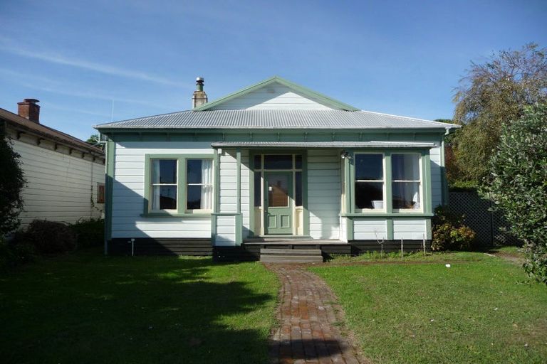 Photo of property in 5 Hereford Street, West End, Palmerston North, 4410