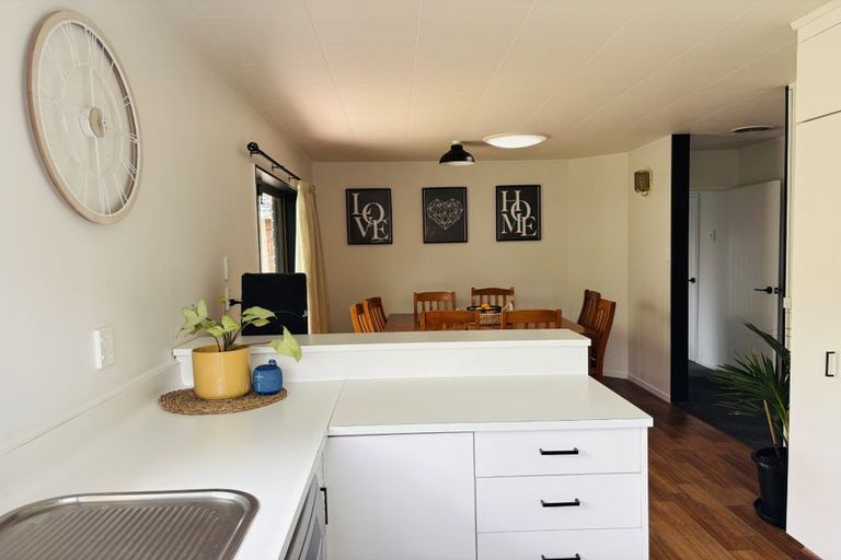 Photo of property in 7 Easton Way, Levin, 5510