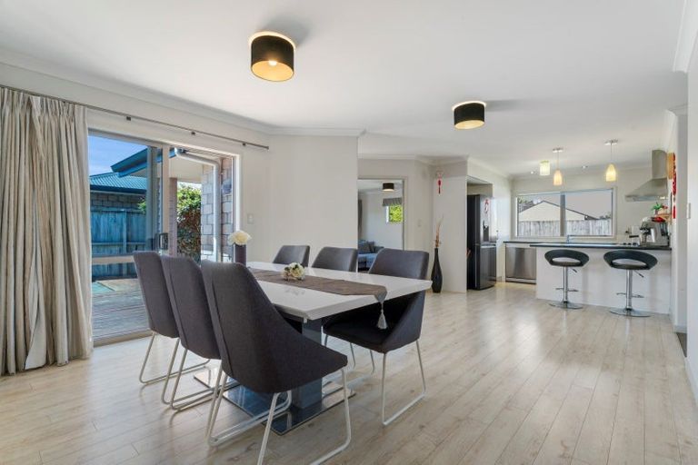 Photo of property in 121 Solomon Street, Brookfield, Tauranga, 3110