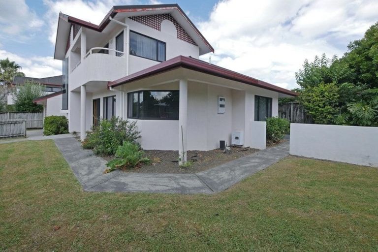 Photo of property in 2 Kotuku Street, Maunu, Whangarei, 0110