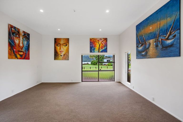 Photo of property in 126 Patiki Place, Whangamata, 3620