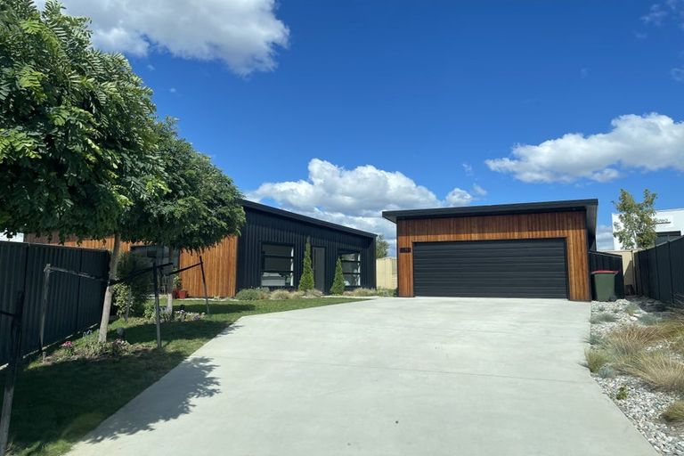 Photo of property in 10 Caledonian Place, Cromwell, 9310